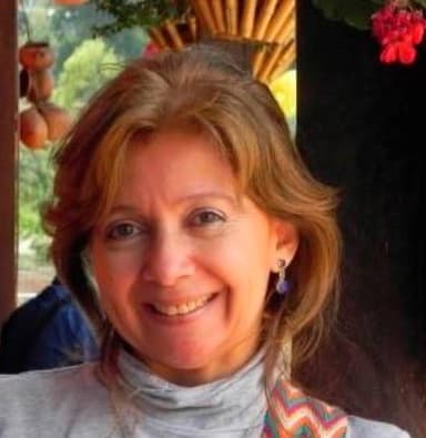 Luz Ángela González R.